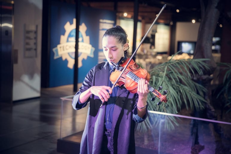 Gallery photo 2 of Event Violinist, Erik Olmos