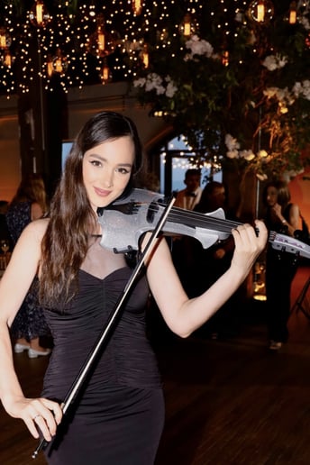 Gallery photo 1 of Joana Kaimi - Event Violinist