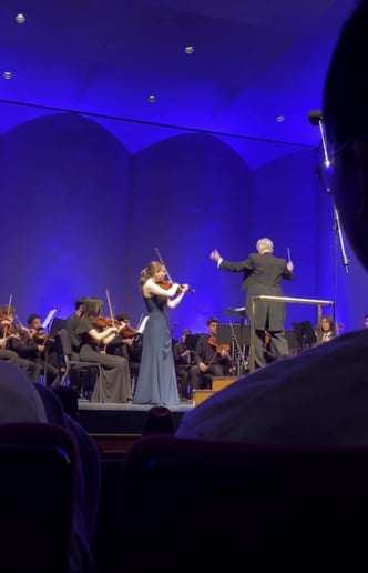 Gallery photo 8 of Sophie Thiessen, DFW Violinist