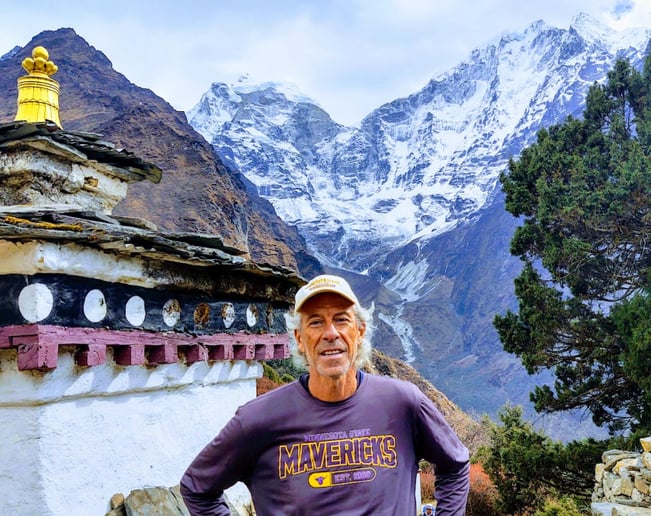 Gallery photo 3 of Everest Elevates