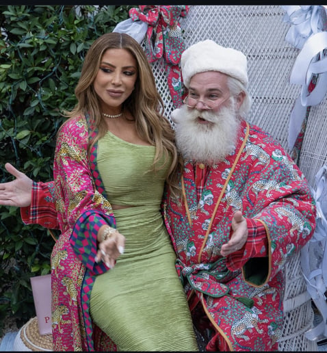 Gallery photo 12 of Sensational Santa
