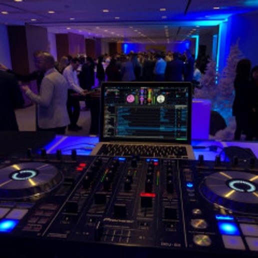 Gallery photo 19 of Evolution Band & DJ Entertainment