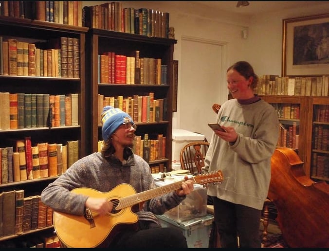 Gallery photo 4 of Exciting Tunes with Kyleigh!
