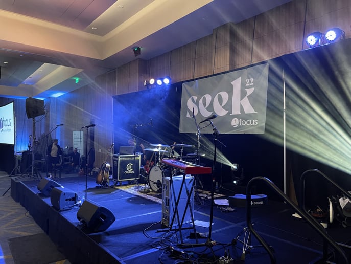 Gallery photo 4 of Sound engineer, PA and backline rental