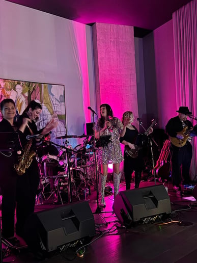 Gallery photo 4 of Jaimie Ryan & The Nashville Players