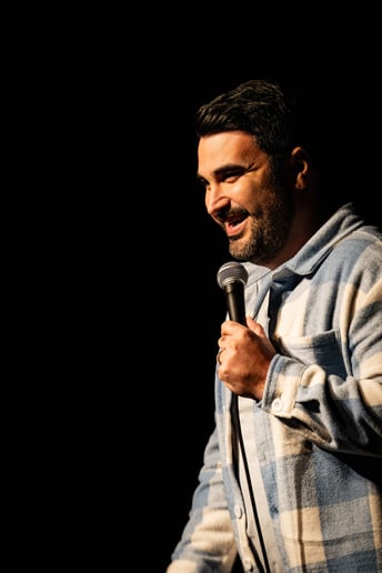Gallery photo 2 of Michael Pasvar, Experienced Professional Comedian