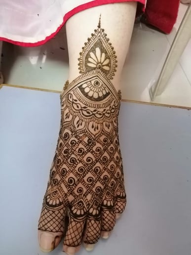 Gallery photo 3 of Exquisite Henna by Nikita