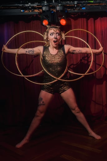 Gallery photo 2 of Extravagant Aerialist and Hula Hoop Performer