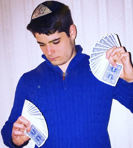 Gallery photo 6 of Ezra The Magician