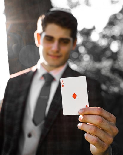 Gallery photo 2 of Ezra The Magician