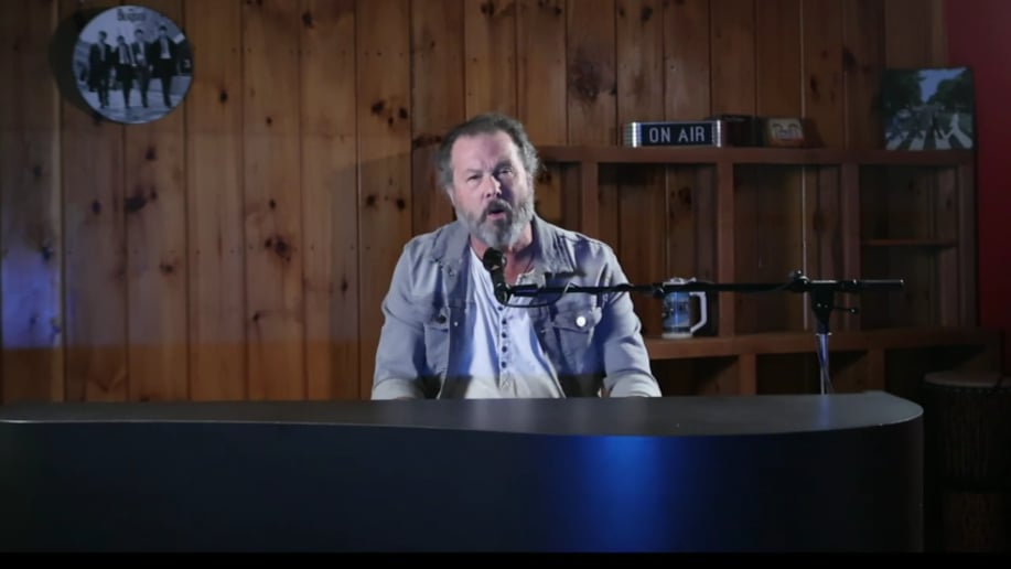 Gallery photo 8 of Frank Jurgens - Piano Entertainer/One-Man Band