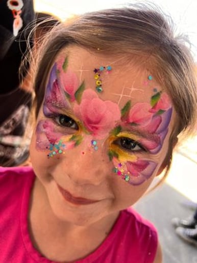 Gallery photo 1 of Face Art Fantasy