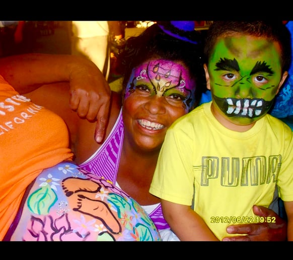 Gallery photo 1 of Face Paint and Twist