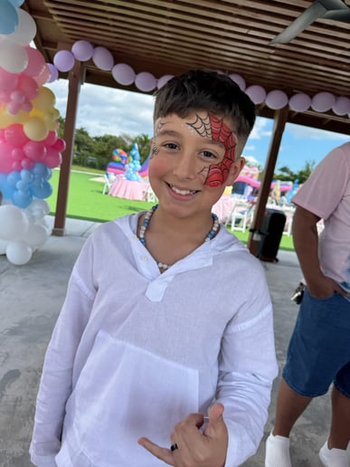 Gallery photo 9 of Face Painter, Twist Balloons, Ponytails
