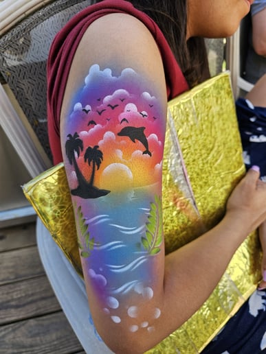 Gallery photo 2 of Face Painting and Airbrush