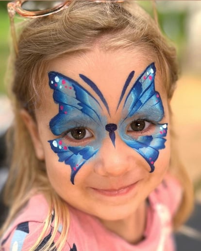 Gallery photo 2 of Face Painting and Henna Art