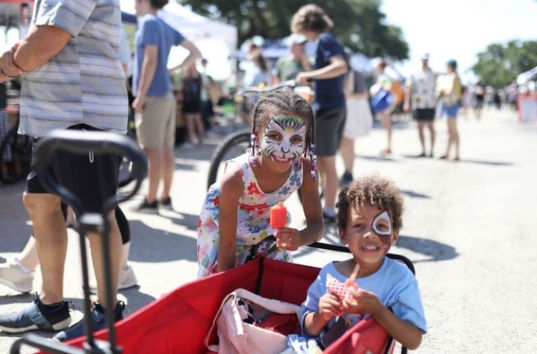 Gallery photo 4 of Face Painting by Leandra Rigdon