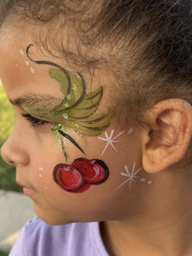 Gallery photo 21 of Face Painting by Roxy