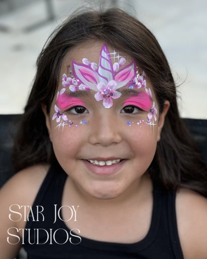 Gallery photo 1 of Star Joy Studios Face & Body Art