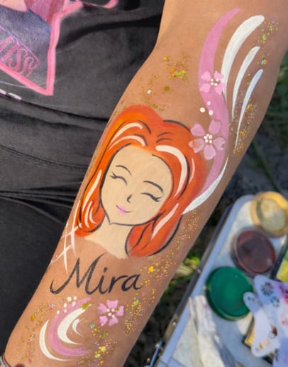 Gallery photo 11 of Face Painting By Victoria
