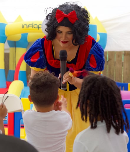 Gallery photo 3 of Sparkly Wish Entertainment