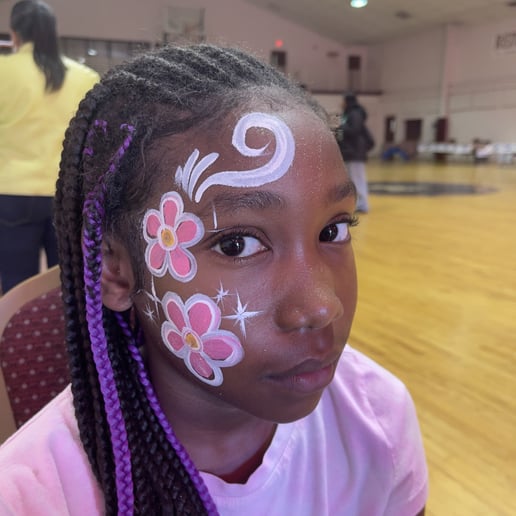 Gallery photo 1 of Gola's Face Painting