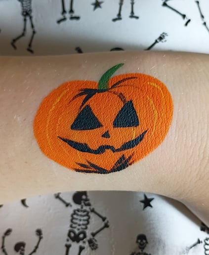 Gallery photo 9 of Face Painting With Falon