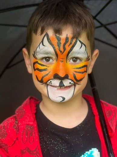 Gallery photo 3 of Face Painting with Sydney