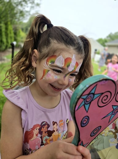 Gallery photo 1 of Facepainting by Yaya