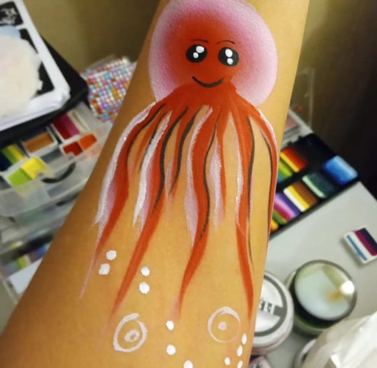 Gallery photo 2 of Facepainting Canada
