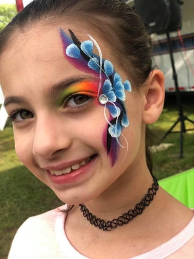 Gallery photo 4 of Facepainting Mel