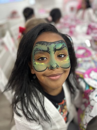 Gallery photo 1 of Facepainting with Beny