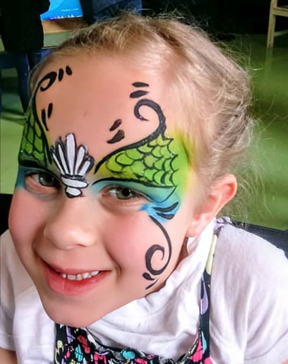 Gallery photo 9 of Faces by Emily