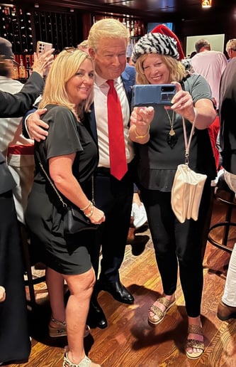 Gallery photo 5 of "Fake Trump"