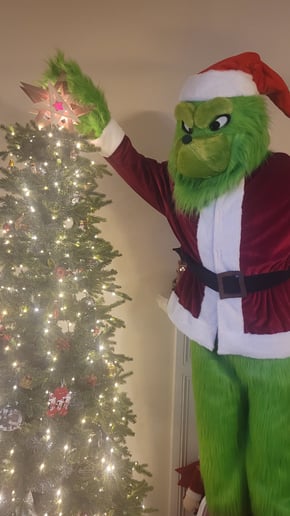 Gallery photo 6 of Family Friendly Grinch