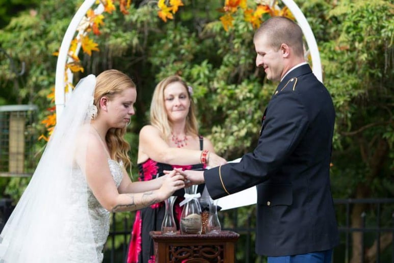 Gallery photo 1 of Fanciful Hearts Wedding Cermonies
