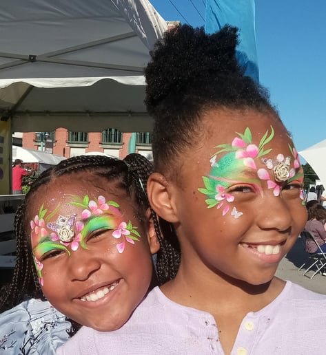 Gallery photo 1 of Aloha Face Painting