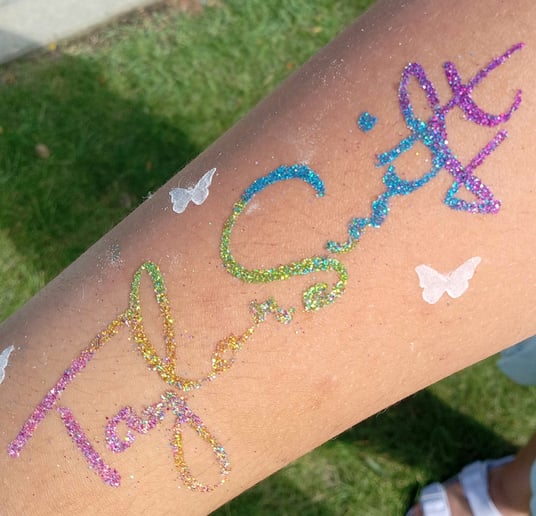 Gallery photo 3 of Aloha Face Painting
