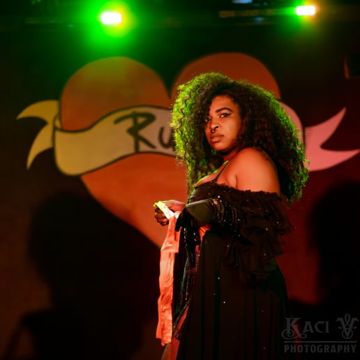 Gallery photo 1 of Fantasia Black Diamond