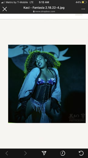 Gallery photo 2 of Fantasia Black Diamond