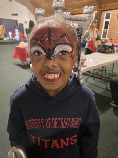 Gallery photo 2 of Fantastic Face Painting!