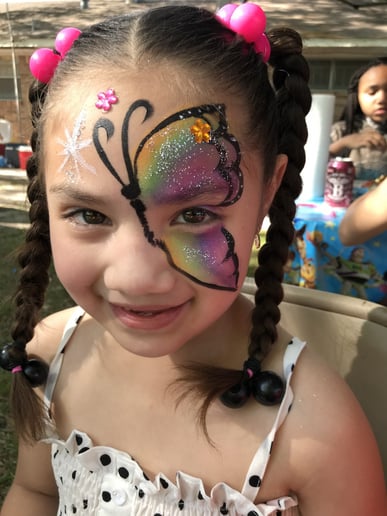 Gallery photo 7 of Fantasy Balloons and Face Painting
