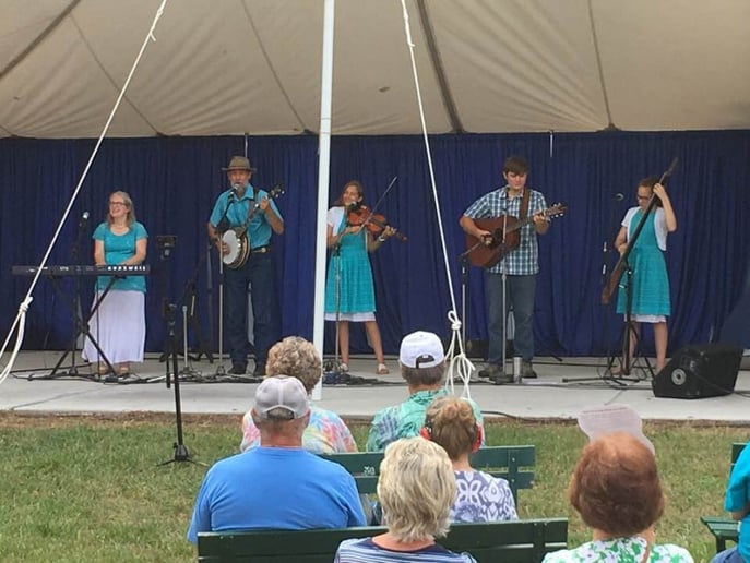 Gallery photo 7 of Farnum Family Music
