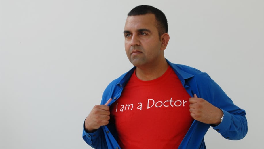Gallery photo 2 of Comedian Fasil Malik
