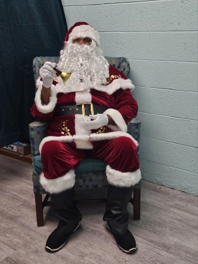 Gallery photo 2 of Fresh Santa Kev