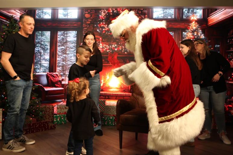 Gallery photo 4 of Father Christmas