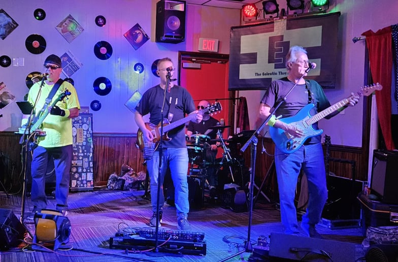 Gallery photo 3 of Faze III Band
