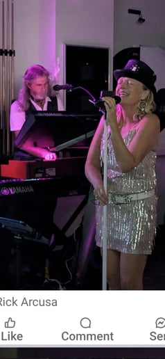 Gallery photo 2 of Whiskey Rose Music