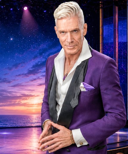 Gallery photo 8 of Felix Jones Magic