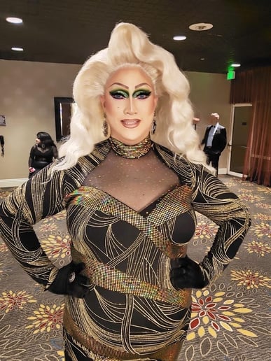 Gallery photo 1 of Virginia X